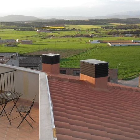 Cal Ribero Aparthotel Vilanova De La Sal Exterior photo