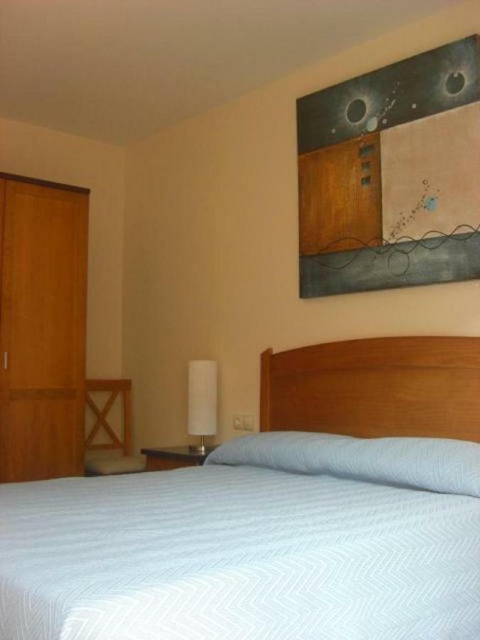 Cal Ribero Aparthotel Vilanova De La Sal Exterior photo